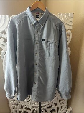 The North Face Pale Blue Long-Sleeve Button Shirt size Large